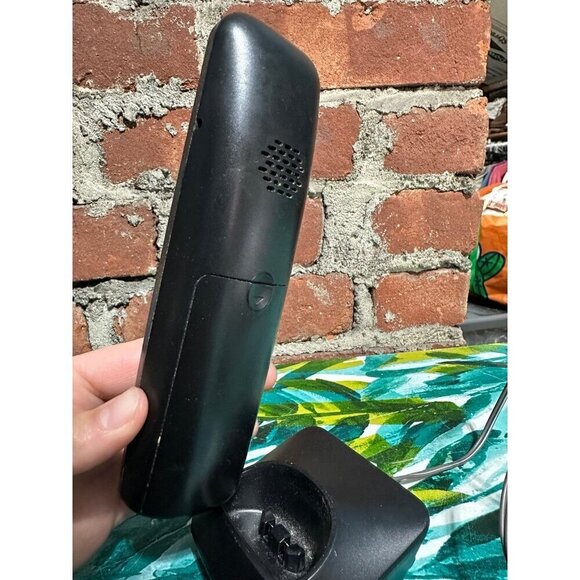 Panasonic KX-TGFA30 M DECT 6.0 Cordless Handset for KX-TGF38 Series and Charger - Picture 8 of 8